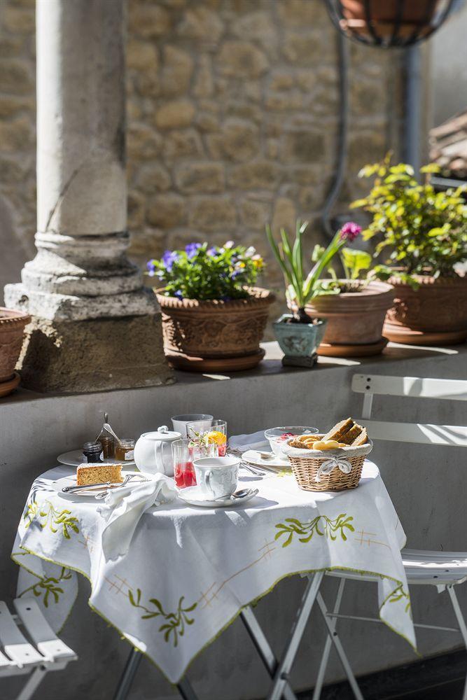 Boutique B&B Residenza Farnese Exterior photo